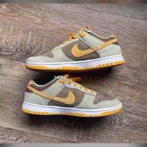 Nike Dunk Low Dusty Olive